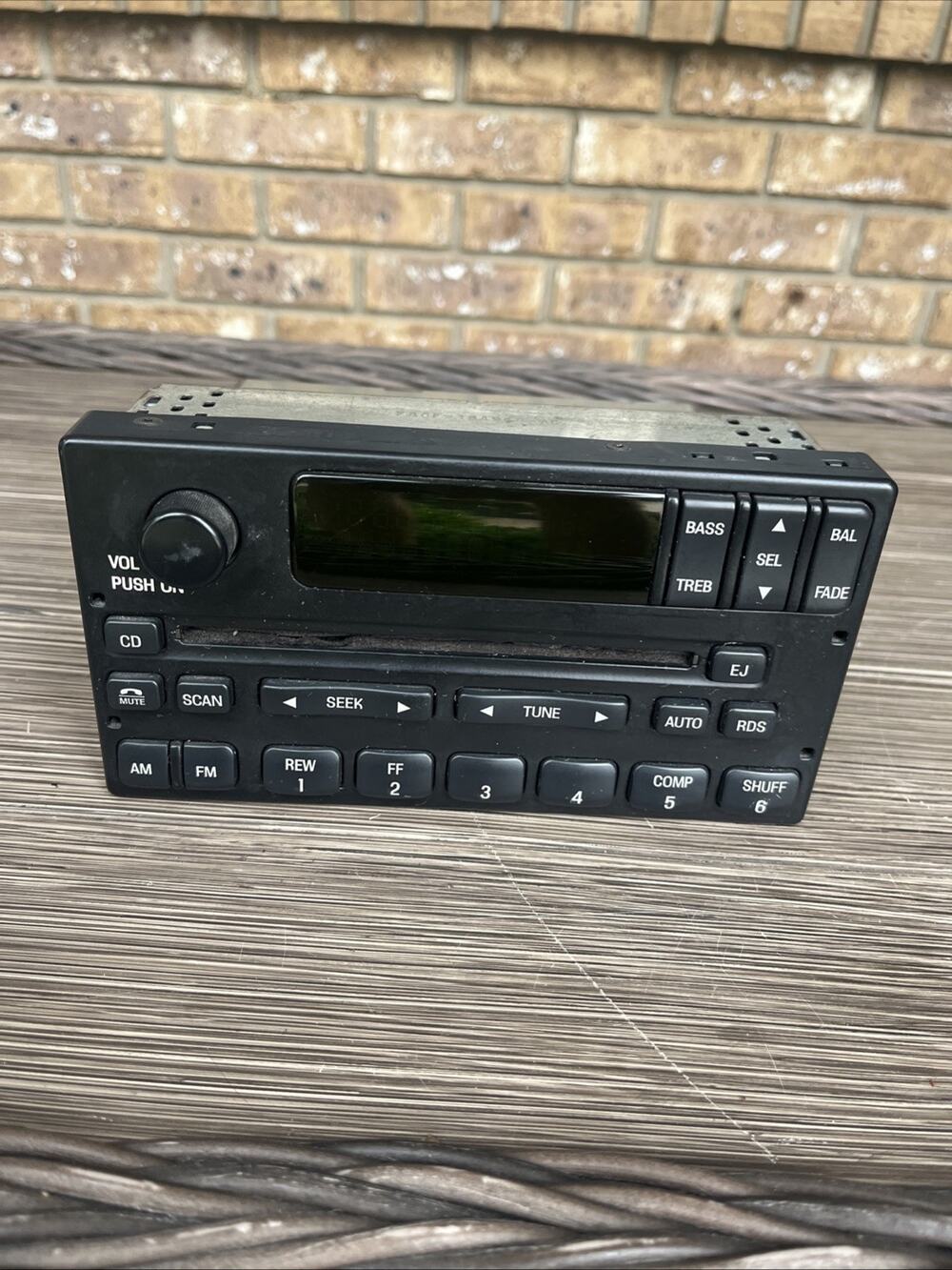 1999-2004 Ford F-150 AM FM CD Player Radio Receiver TESTED OEM YL3F-18C869-AB
